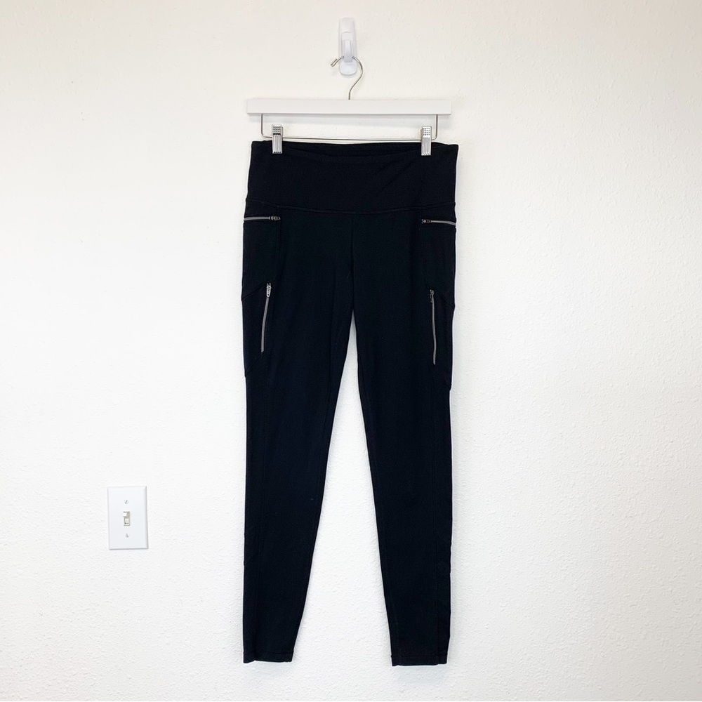 ATHLETA Rainier Unbrushed 7/8 Tight Black w/ Silver Zippers Stash Pockets SIZE M